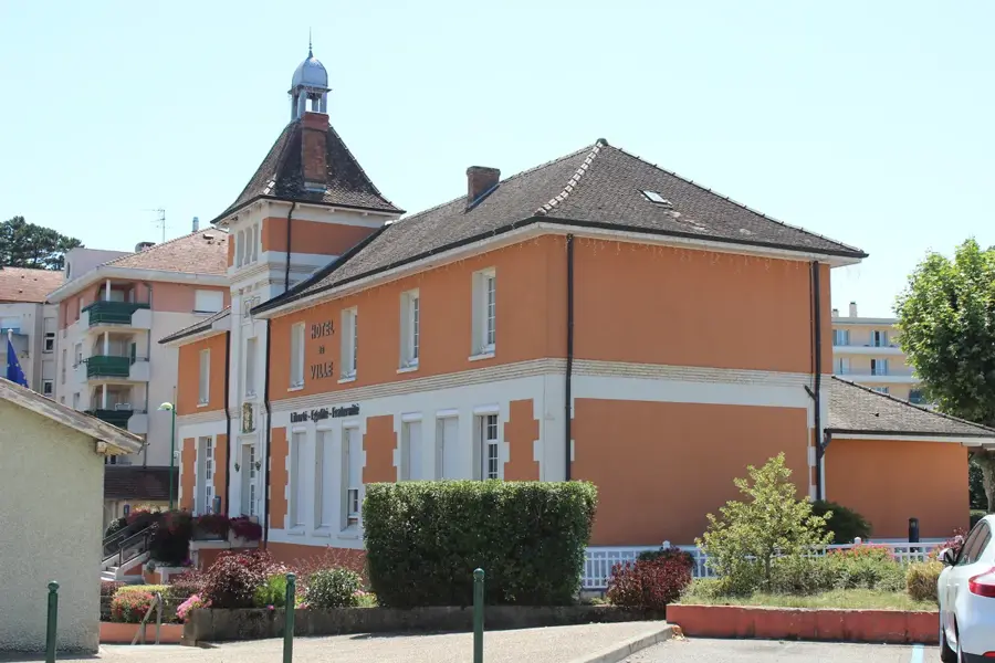 La Verpillière – oraș