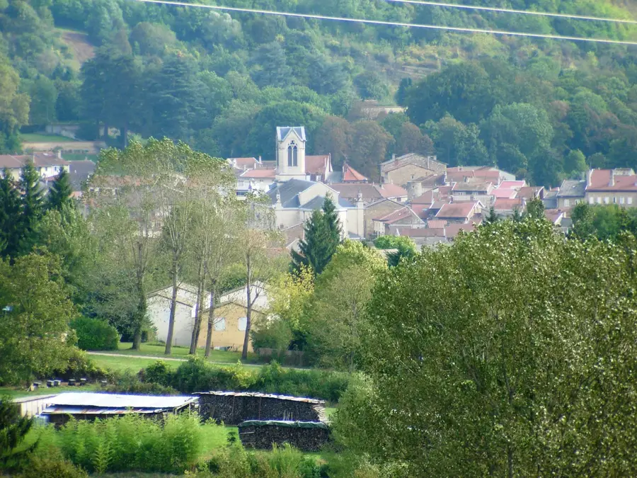 Lagnieu – oraș