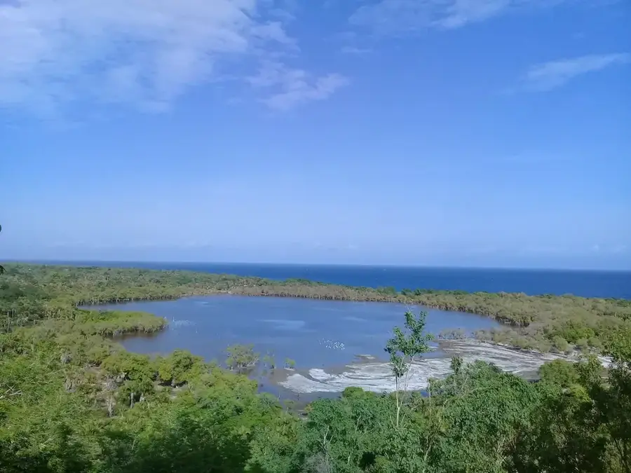 Maubara-tó