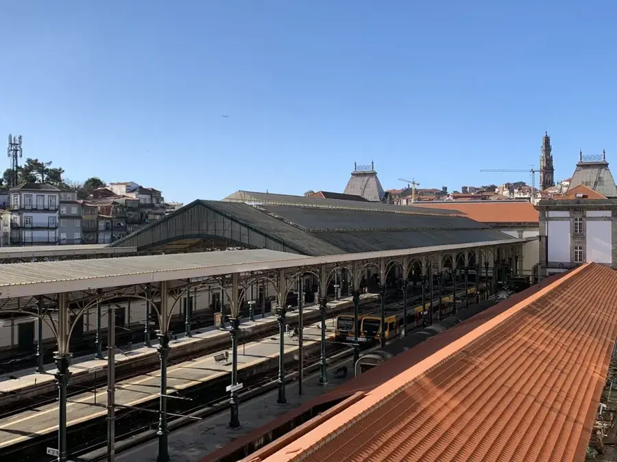 Sao Bento Station