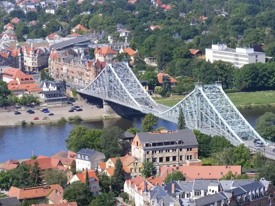 Blue Wonder Bridge Dresden – landmark