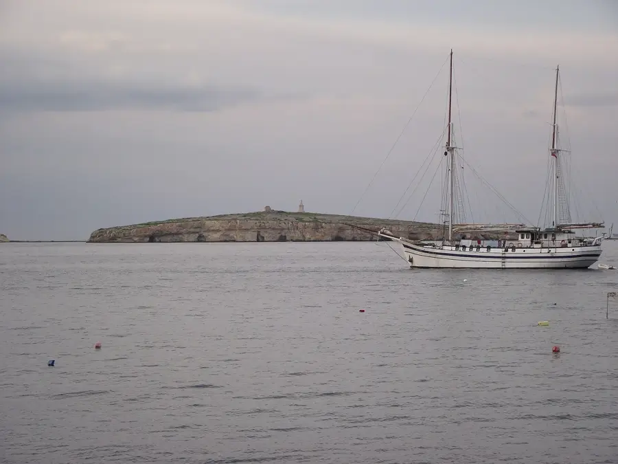Insel Selmunett (St. Paul's Islands) — Mistra Tal (Malta)
