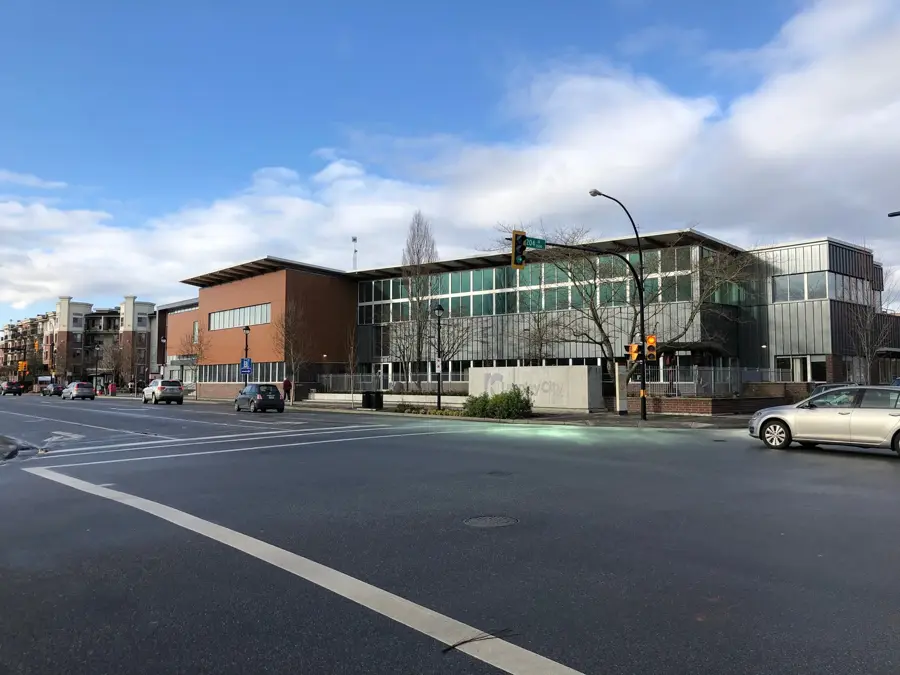 Langley (Stadt) — Royston (Kanada)