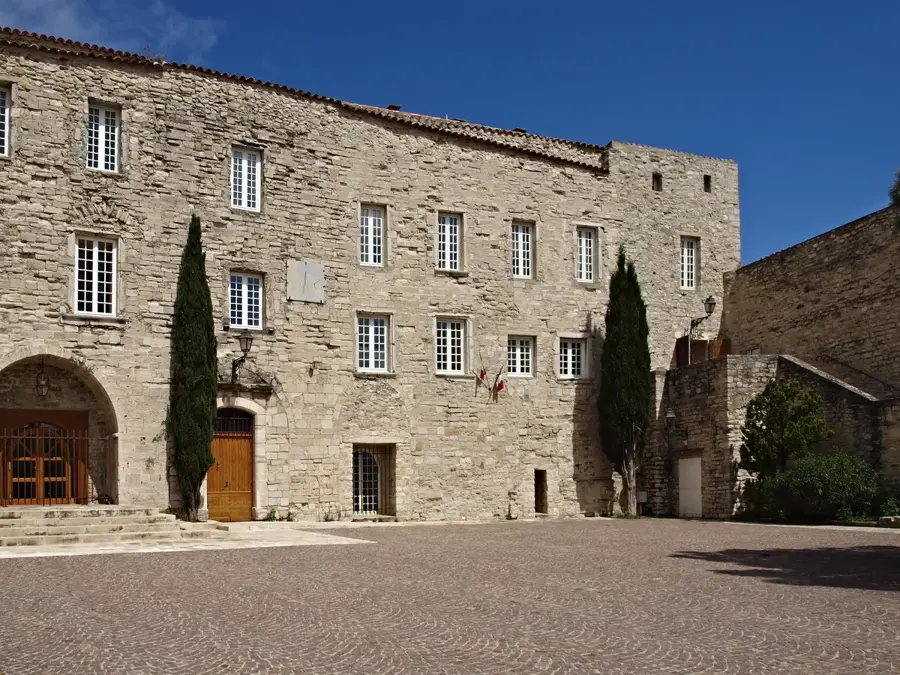 Le Castellet – oraș