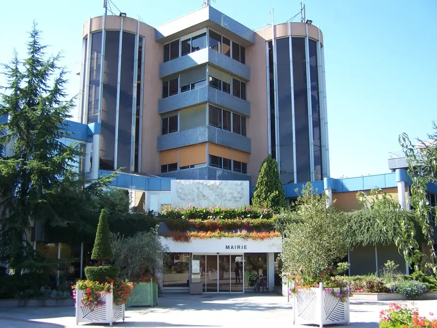 Le Chesnay-Rocquencourt – oraș