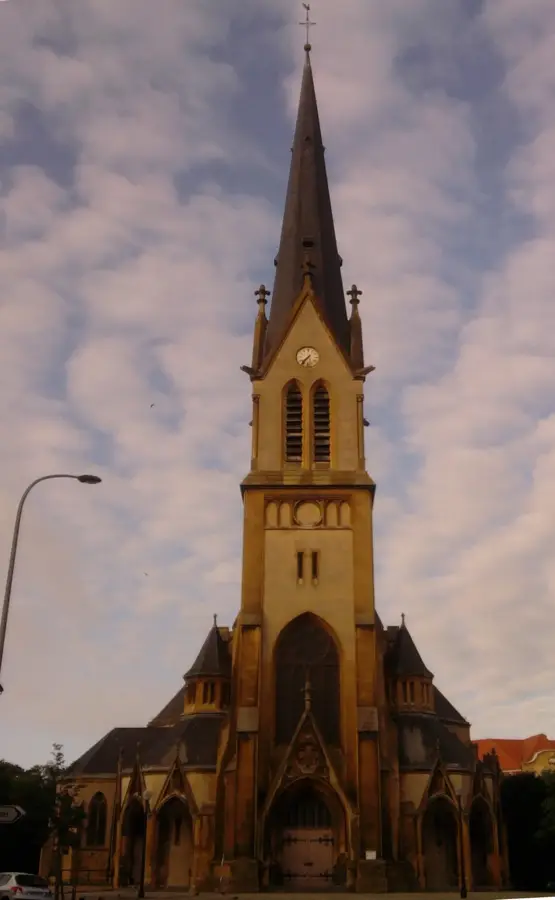 Le Sablon – oraș