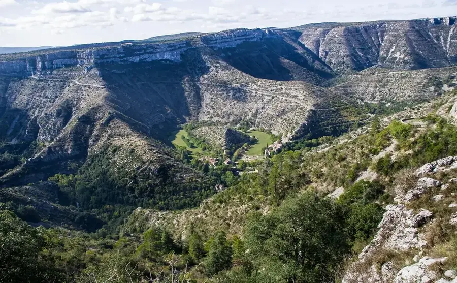 Cirque de Léconi