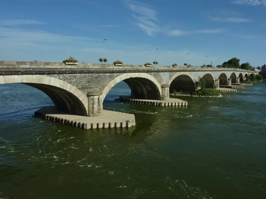 Les Ponts-de-Cé – Stadt