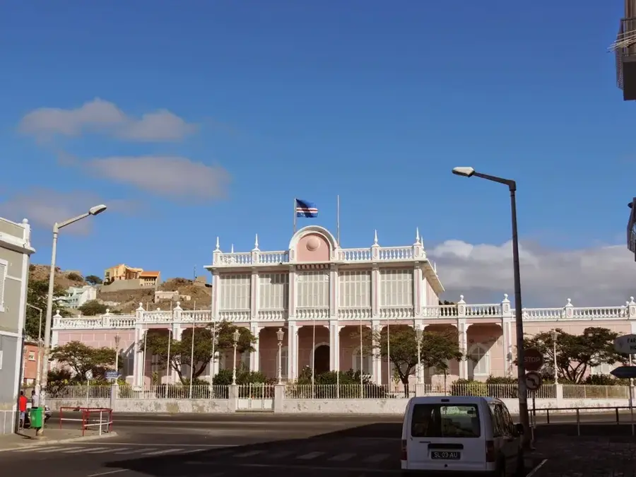 Liceu Gil Eanes (Mindelo)