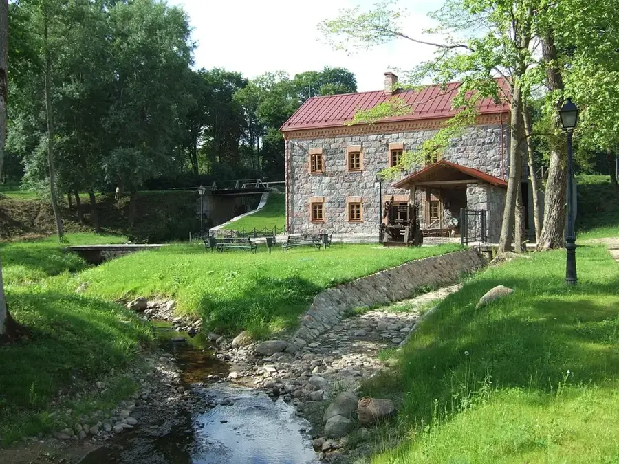 Liubavas Manor