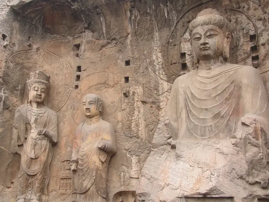 Longmen-Grotten — Chongqing (China)
