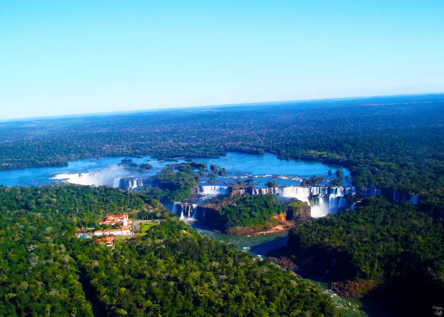 Pădurea Lopé — Parcul Național Ivindo (Gabon)