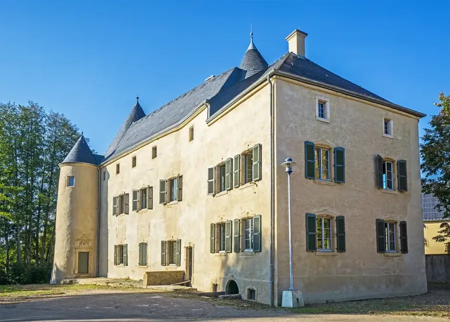 Schloss Aspelt — Roeser (Luxemburg)