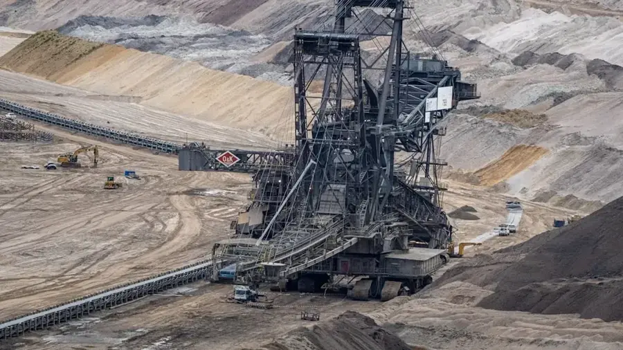 OCP Benguerir Mine — Tinmal Mosque (Morocco)