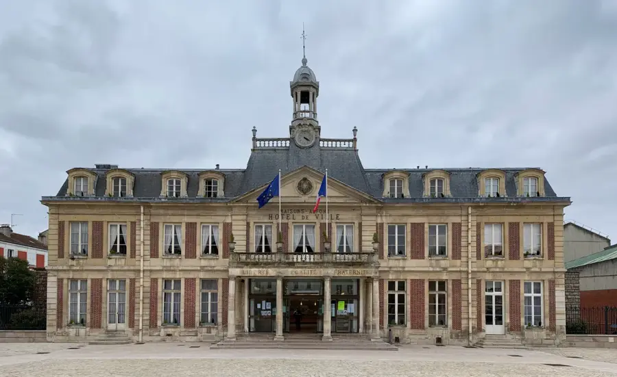 Maisons-Alfort – oraș