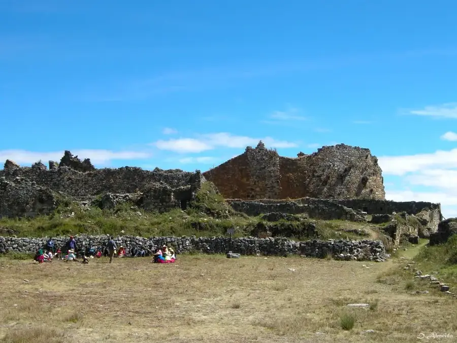 Marcahuamachuco — Cumbemayo (Peru)