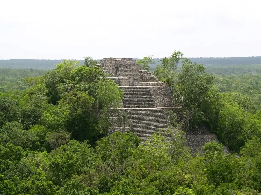 Marea Piramidă din Calakmul