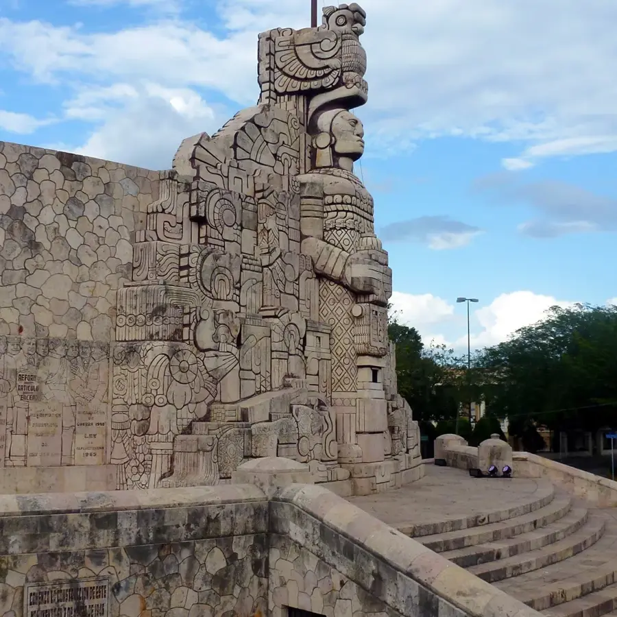 Monument to the Homeland — Merida Cathedral (Mexico)