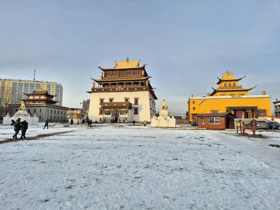 Gandantegchinlen Monastery
