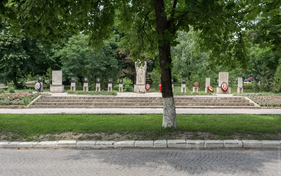 Făleștii Noi — Saharna (Moldova)