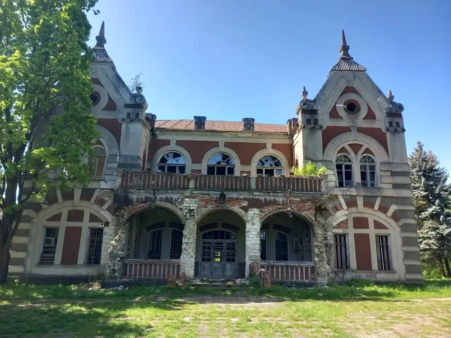 Pommer Mansion (Țaul)