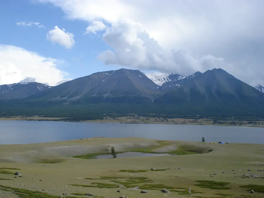 Khoton Lake