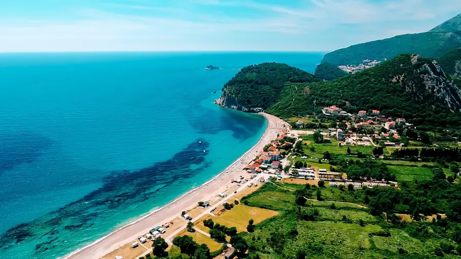 Buljarica — Peștera Lipa (Muntenegru)