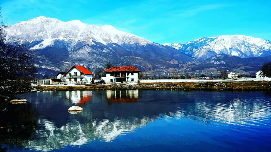 Gusinje — Lacul Plav (Muntenegru)
