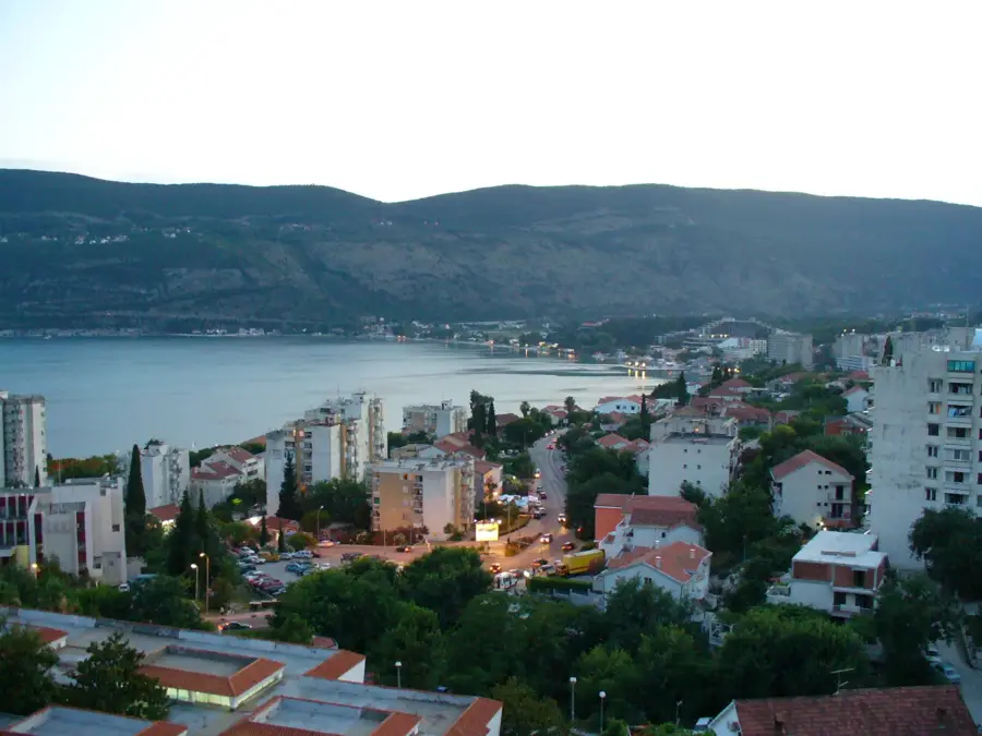 Herceg Novi — Risan (Muntenegru)