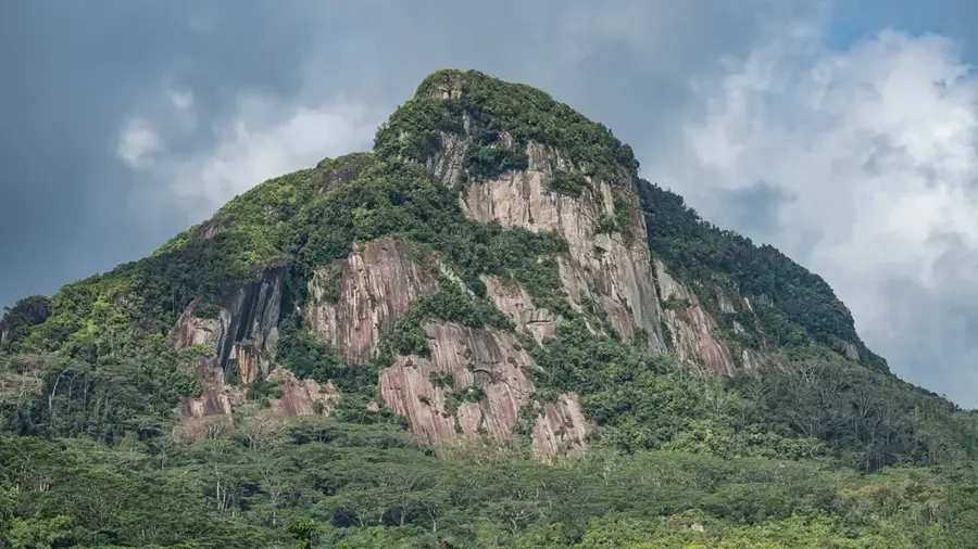 Morne Blanc — Barbarons (Seychelles)