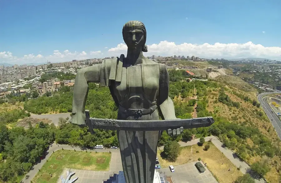Mother Armenia — Yerevan Botanical Garden (Armenia)