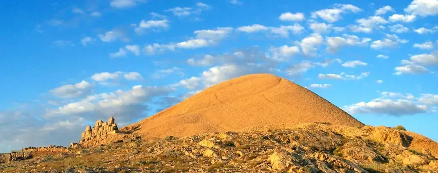 Mount Nemrut — Karakaya Dam (Turkey)