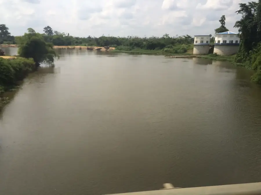 Mungo River — Bakingili (Cameroon)