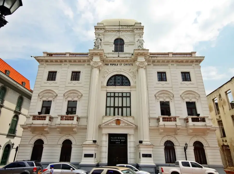 Museum für Geschichte von Panama — Estadio Rod Carew (Panama)