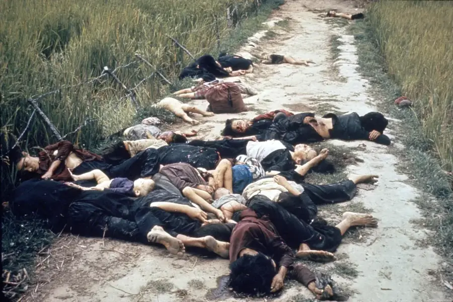 Memorialul masacrului de la Mỹ Lai — Insula Hòn Khô (Vietnam)