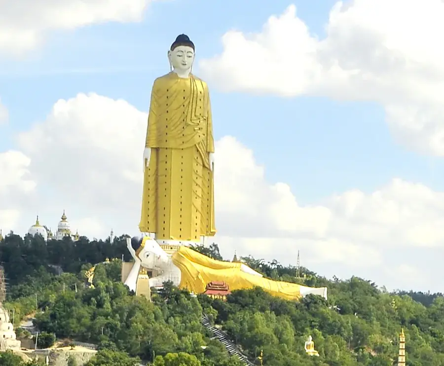 Laykyun-Sekkya-Buddha