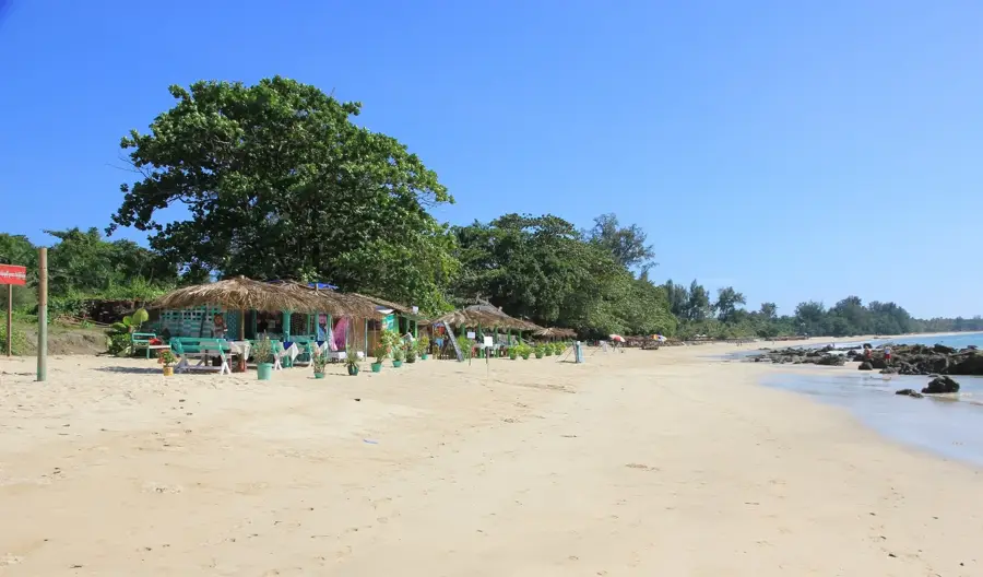 Ngapali-Strand — Sittwe (Myanmar)