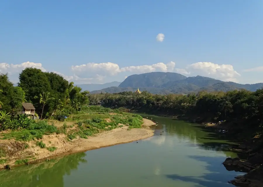 Nam Khan River — Mount Phousi (Laos)