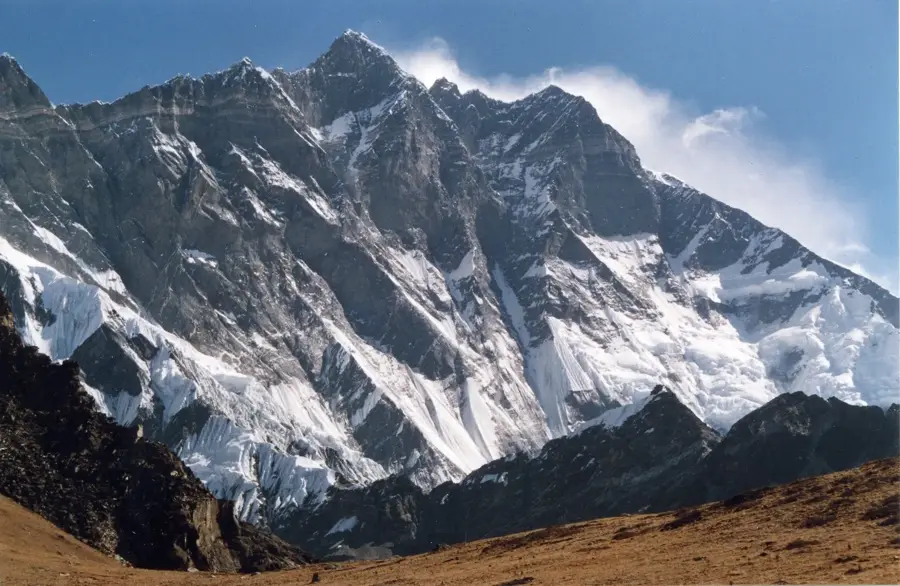 Lhotse — Templul Pathibhara Devi (Nepal)