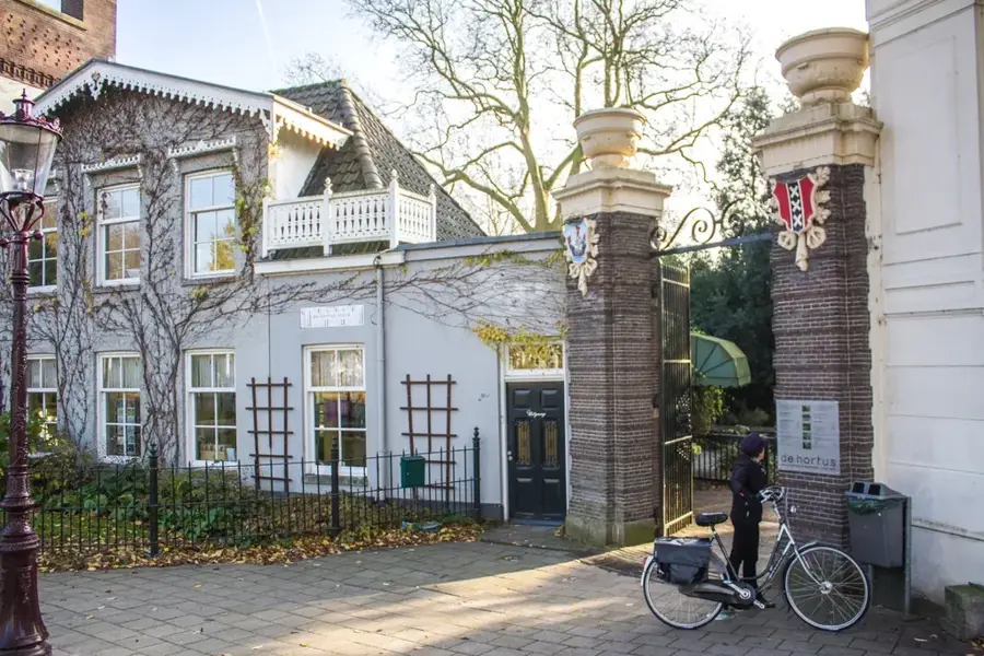 Grădina Botanică din Amsterdam
