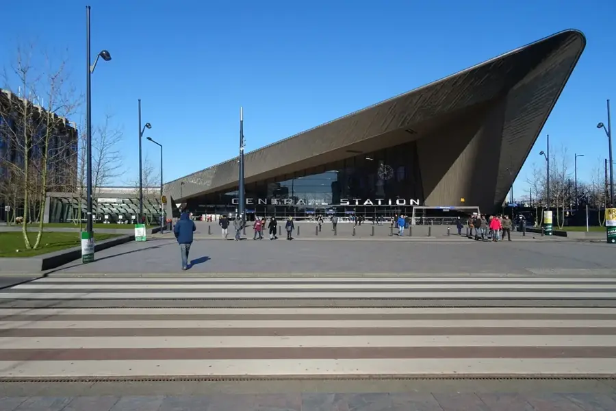 Gara Centrală Rotterdam – obiectiv turistic