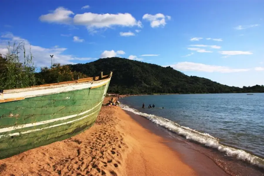 Niassa Tabak-Region — Malawisee (Mosambik)