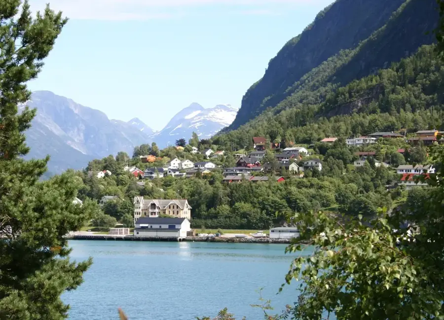 Stryn — Ulsteinvik (Norway)