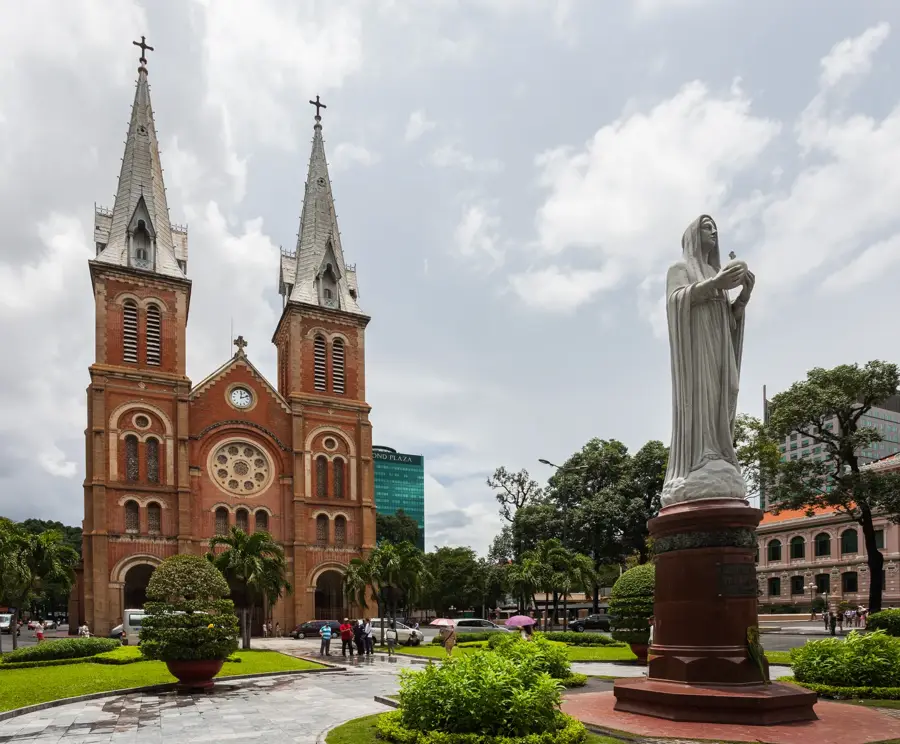 Catedrala Notre-Dame din Saigon — Ho Și Min (Vietnam)
