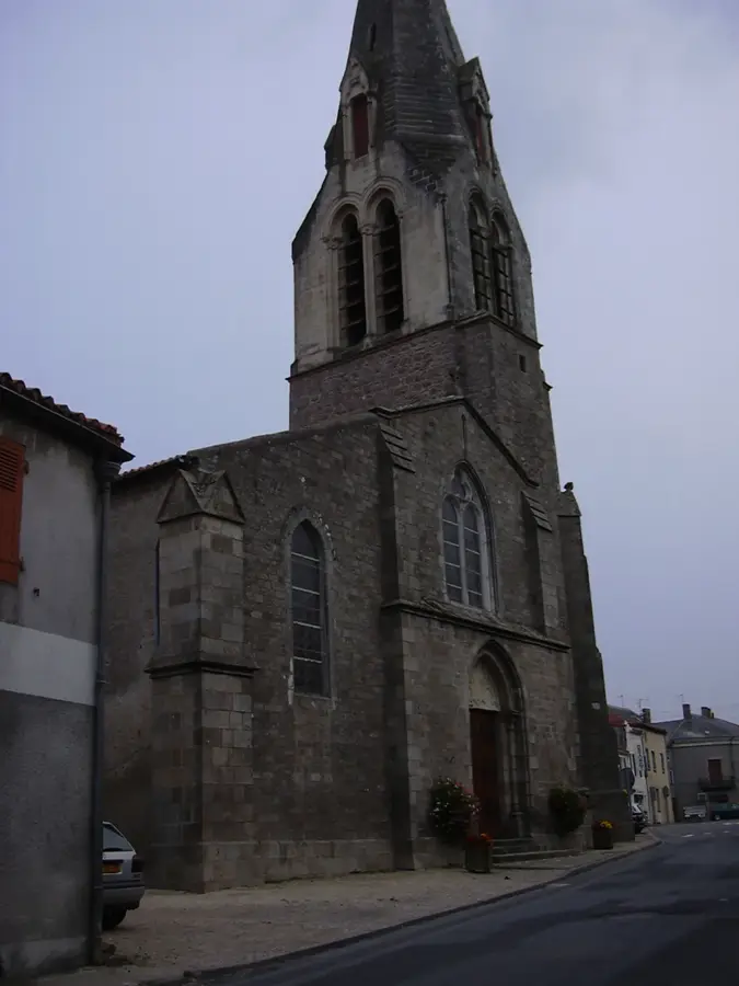 Nueil-les-Aubiers – város