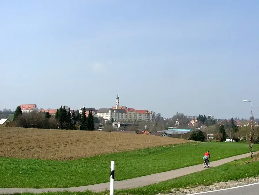 Ochsenhausen – city