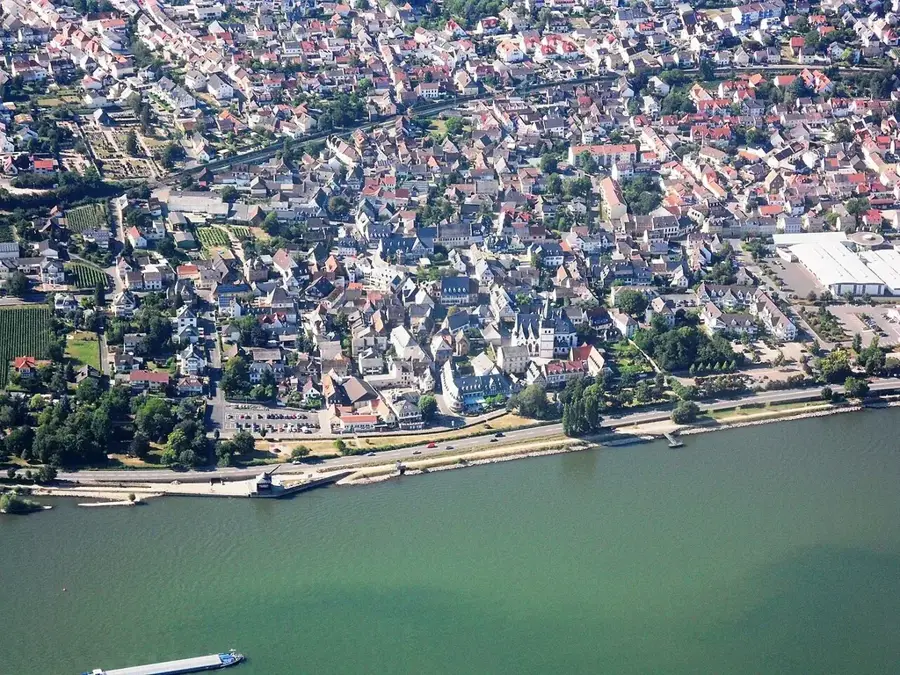 Oestrich-Winkel – city