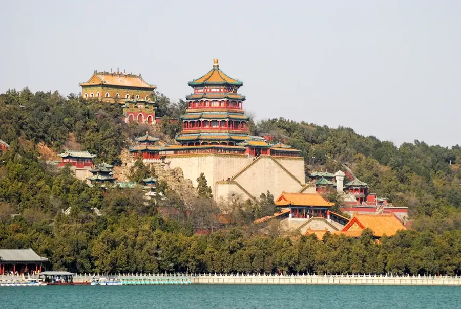 Ruinen des Alten Sommerpalastes — Sommerpalast (China)
