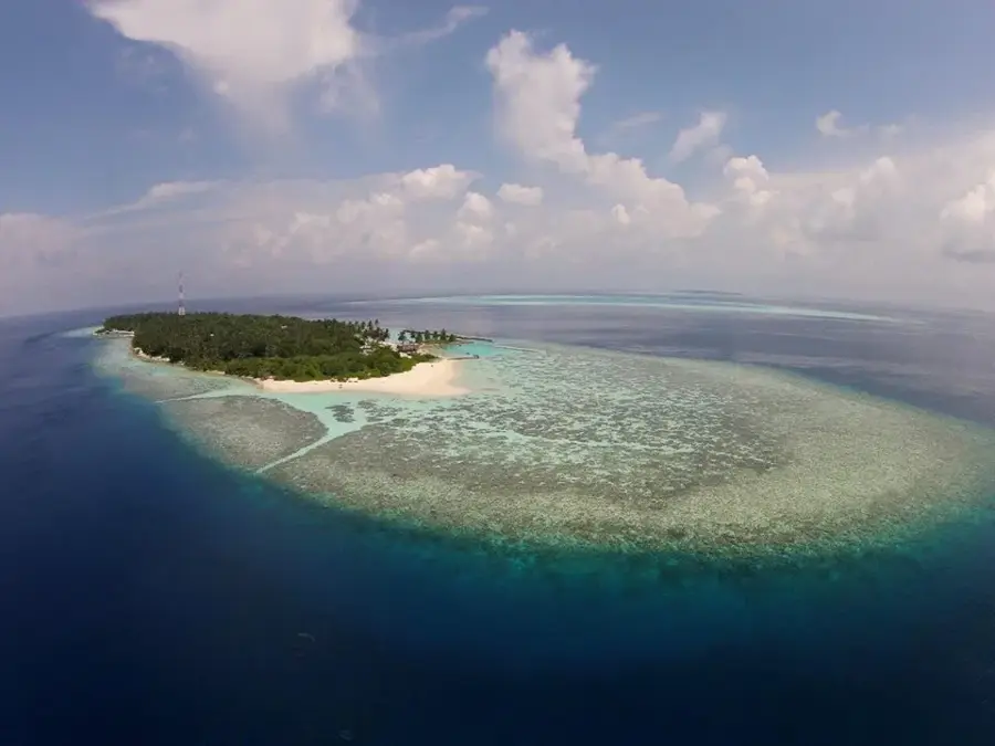Omadhoo Strand