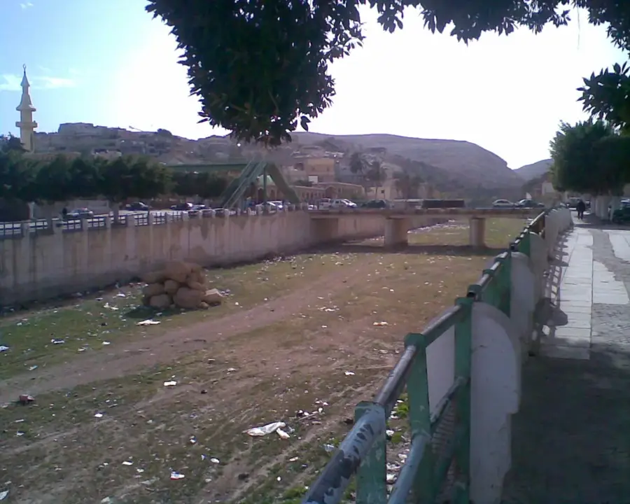 Wadi Damm — Bat Necropolis (Oman)